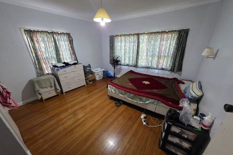 Photo of property in 60 Carruth Road, Papatoetoe, Auckland, 2025