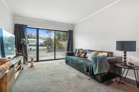 Photo of property in 6 Roger Street, Pukehangi, Rotorua, 3015