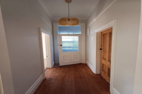 Photo of property in 26 Northland Road, Northland, Wellington, 6012