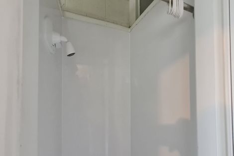 Photo of property in 2/81 Christmas Road, Manurewa, Auckland, 2102