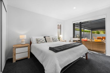 Photo of property in 108 Lakeside Drive, Orewa, 0931