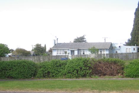 Photo of property in 56 Rangatira Drive, Mangakino, 3421