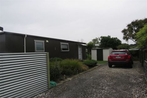 Photo of property in 27a Seabury Avenue, Foxton Beach, Foxton, 4815