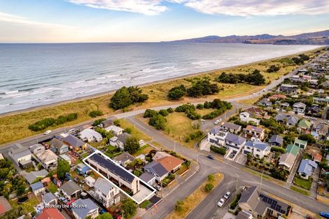 Photo of property in 1/141 Oram Avenue, New Brighton, Christchurch, 8061