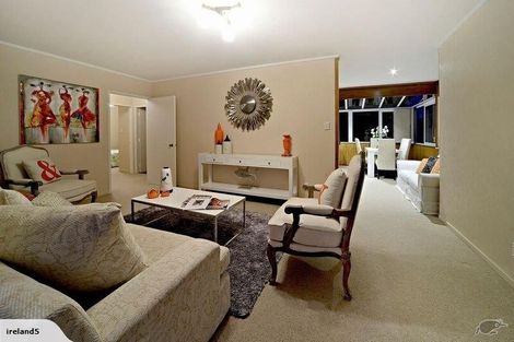 Photo of property in 2/12 Priestley Drive, Bucklands Beach, Auckland, 2014