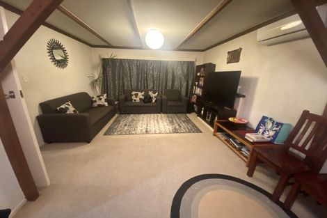 Photo of property in 1/178 Archers Road, Glenfield, Auckland, 0629