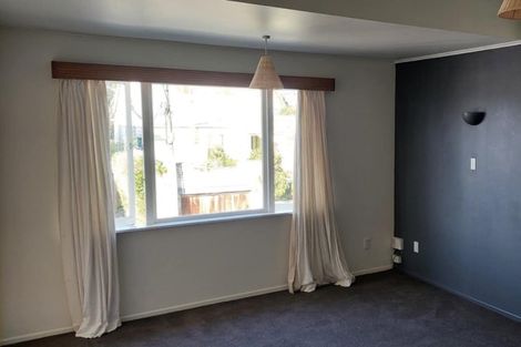 Photo of property in 6 Pitarua Street, Thorndon, Wellington, 6011