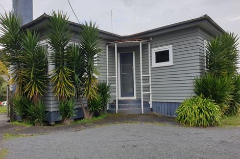 Photo of property in 28 Station Road, Pukekohe, 2120