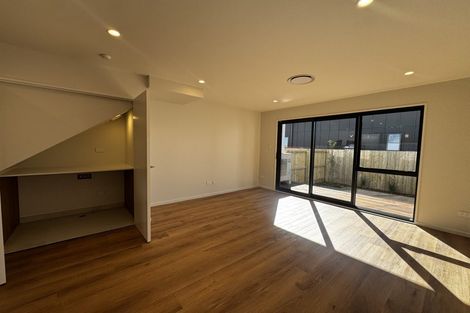 Photo of property in 5/6 Gilberthorpes Road, Islington, Christchurch, 8042