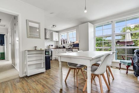 Photo of property in 73 Morrow Avenue, St Andrews, Hamilton, 3200