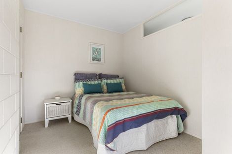 Photo of property in 24 Bert Wilson Place, Cockle Bay, Auckland, 2014