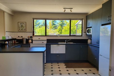 Photo of property in 4 Burnett Place, Lake Tekapo, 7999