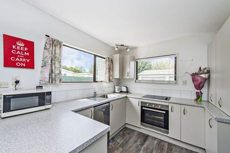 Photo of property in 8 Saint James Street, Southbridge, 7602