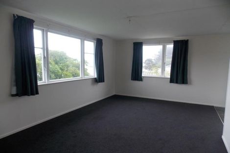 Photo of property in 130 Arahura Crescent, Waitangirua, Porirua, 5024