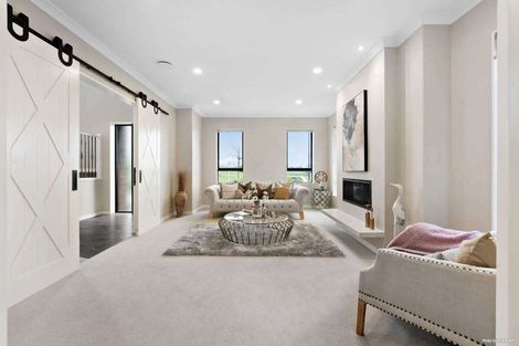 Photo of property in 37 Papareia Road, Karaka, Papakura, 2113