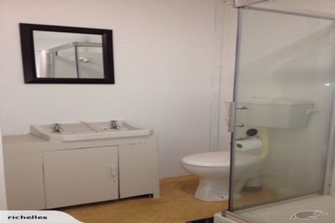 Photo of property in 18 Shoal Bay Road, Devonport, Auckland, 0624