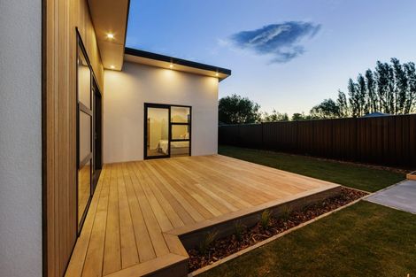 Photo of property in 14 Elsie Lange Way, Casebrook, Christchurch, 8051