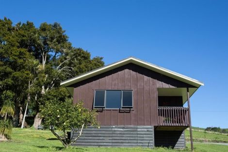 Photo of property in 54 Puriri Glade, Maungaturoto, 0588