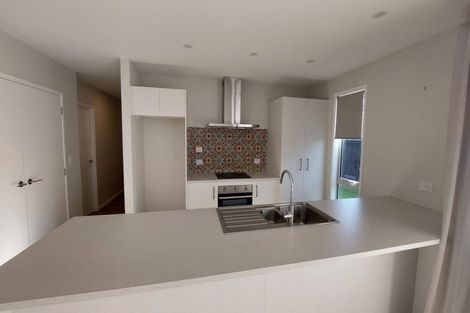 Photo of property in 63 Lincoln Road, Carterton, 5713