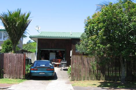 Photo of property in 41a Dundale Avenue, Blockhouse Bay, Auckland, 0600