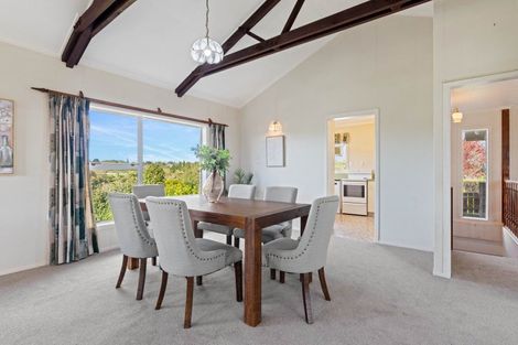 Photo of property in 6c Fairview Place, Westown, New Plymouth, 4310