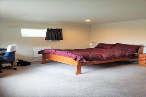 Photo of property in 39 Speldhurst Grove, Stokes Valley, Lower Hutt, 5019