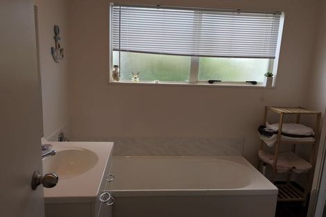 Photo of property in 25a Park Road, Putauaki, Whakatane, 3192