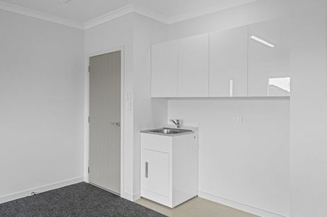 Photo of property in 158 Bartholomew Road, Levin, 5510