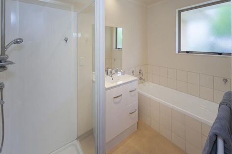 Photo of property in 27 Carol Lee Place, Albany Heights, Auckland, 0632