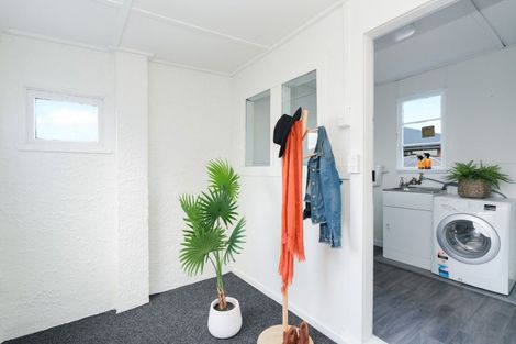 Photo of property in 327 North Road, Waikiwi, Invercargill, 9810