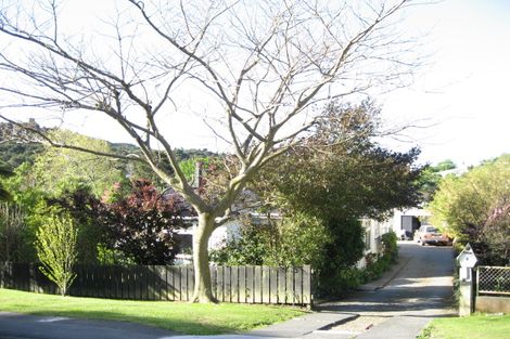 Photo of property in 4 Lincoln Street, Picton, 7220