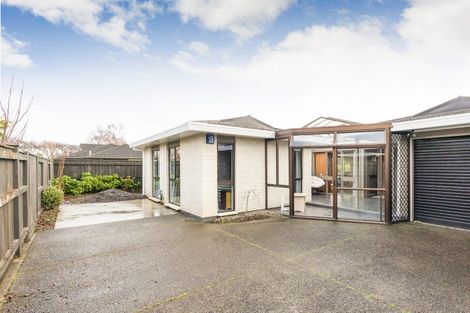 Photo of property in 4a Caulfield Place, Awapuni, Palmerston North, 4412