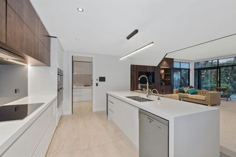 Photo of property in 218a Lake Road, Hauraki, Auckland, 0622