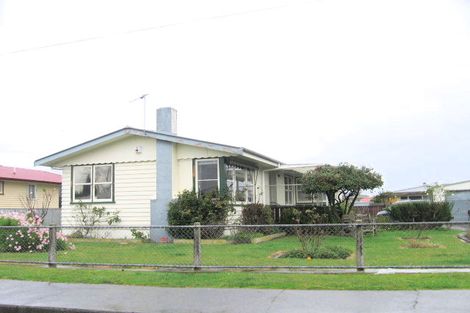 Photo of property in 602 Kiwi Street, Camberley, Hastings, 4120