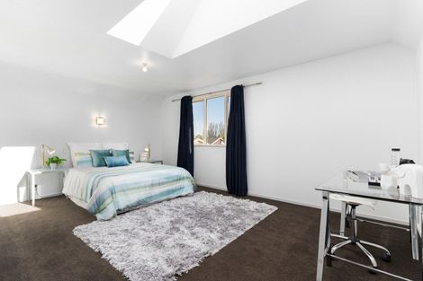 Photo of property in 39 Beauford Place, Parklands, Christchurch, 8083