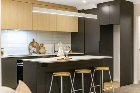 Photo of property in 32 Oakum Road, Whitby, Porirua, 5024