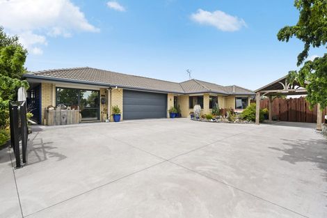 Photo of property in 5 Caversham Drive, Rototuna, Hamilton, 3210