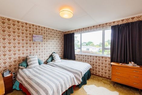 Photo of property in 34 Pinedale Parade, Milson, Palmerston North, 4414