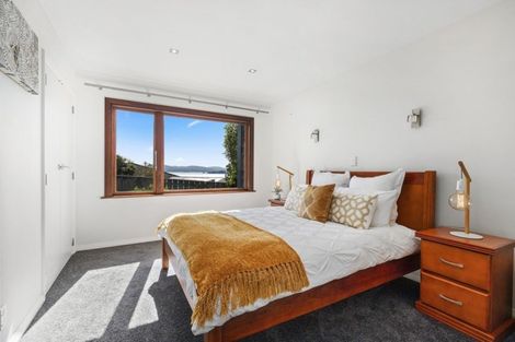 Photo of property in 22 Tai Paku Paku Road, Karaka Bays, Wellington, 6022