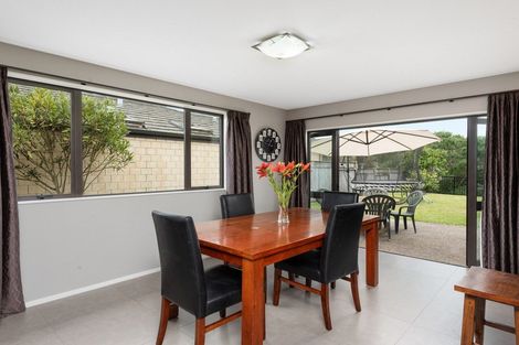 Photo of property in 27 Scoria Close, Pyes Pa, Tauranga, 3112