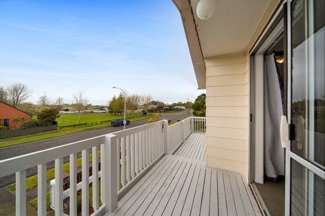 Photo of property in 40 Rewa Street, Inglewood, 4330