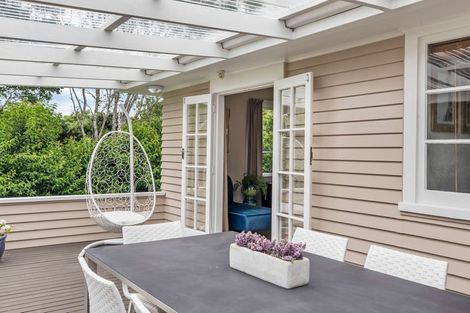 Photo of property in 171 Kitchener Road, Waiuku, 2123