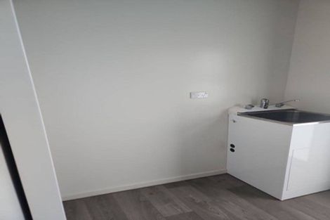 Photo of property in 308b One Tree Point Road, One Tree Point, 0118