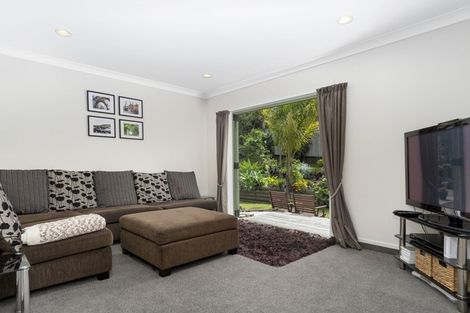 Photo of property in 19 Owen Place, Omokoroa, 3114