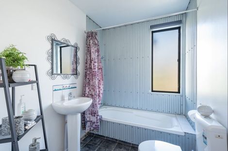 Photo of property in 78b Longfields Road, Brightwater, 7022