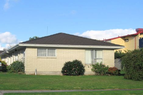Photo of property in 1/69 Rangitoto Road, Papatoetoe, Auckland, 2025