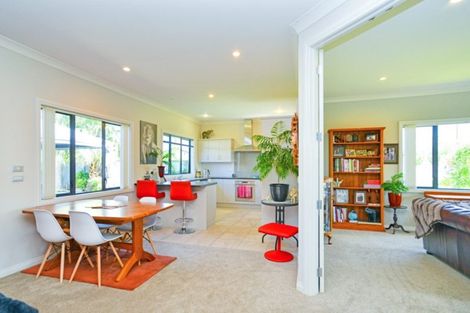 Photo of property in 17 Akaroa Road, Poraiti, Napier, 4112