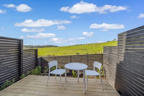 Photo of property in 9/23 Makomako Drive, Orewa, 0931