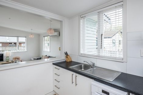 Photo of property in 53 Tiromoana Road, Raumati South, Paraparaumu, 5032