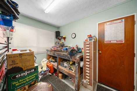 Photo of property in 6 Wantwood Grove, Churton Park, Wellington, 6037